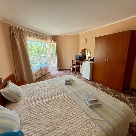La Zur 3* Ράβντα